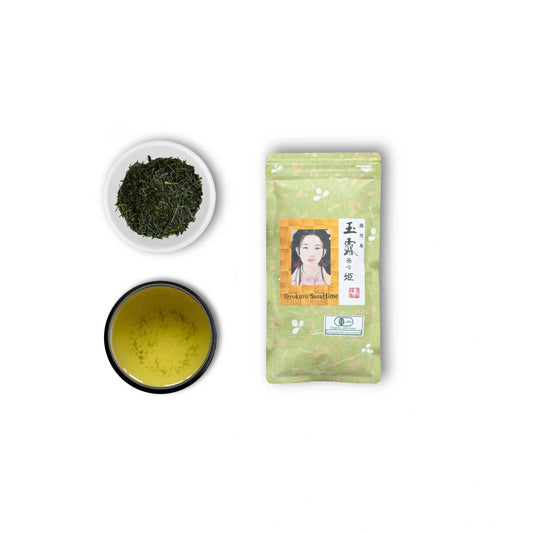 Gyokuro Kagoshima Sasa Hime: embalaje del producto, Gyokuro hojas y se hierve Gyokuro té en una taza